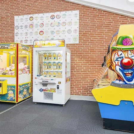 4 Person On A In Nyaraló