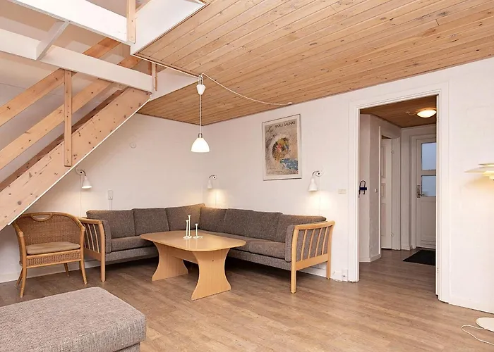 4 Person On A In 度假居 布拉万德